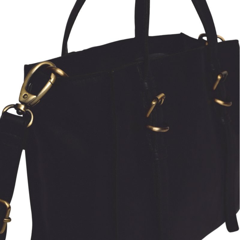 Burleigh Vintage Leather Crossbody – Black